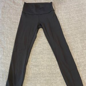Lululemon Wunder Unders 25”